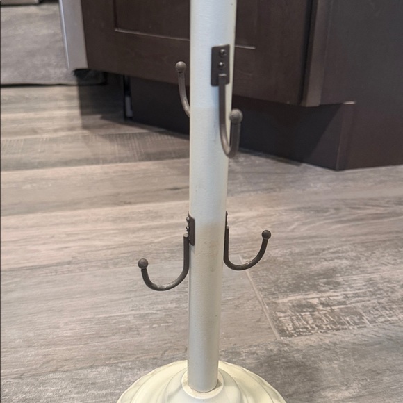 Pier 1 Imports Mug Display Stand - Picture 5 of 6